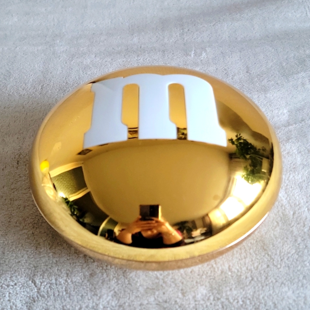COPY - M&M gold storage decoration case prop